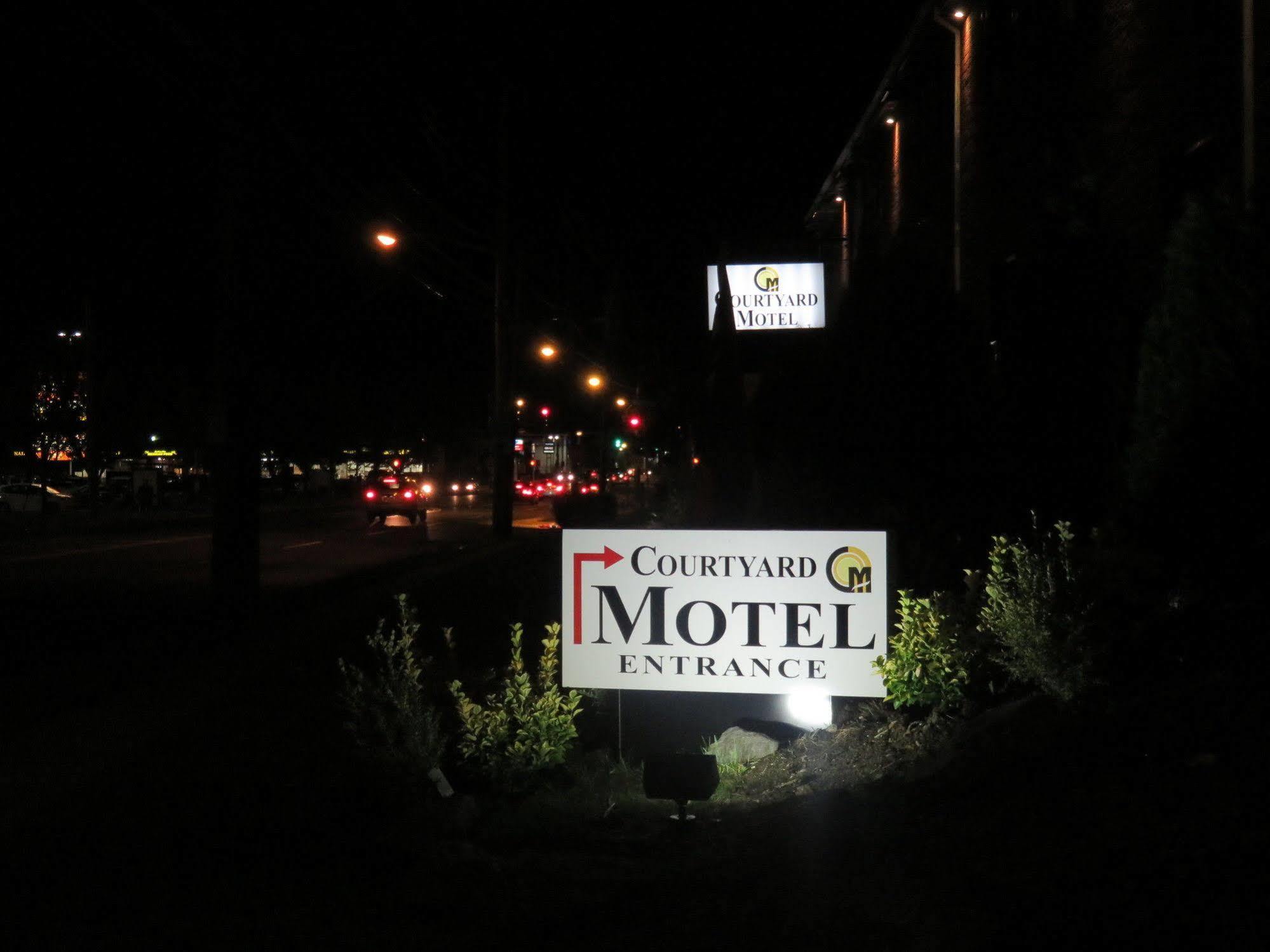 Central Motel Courtyard White Plains Eksteriør bilde
