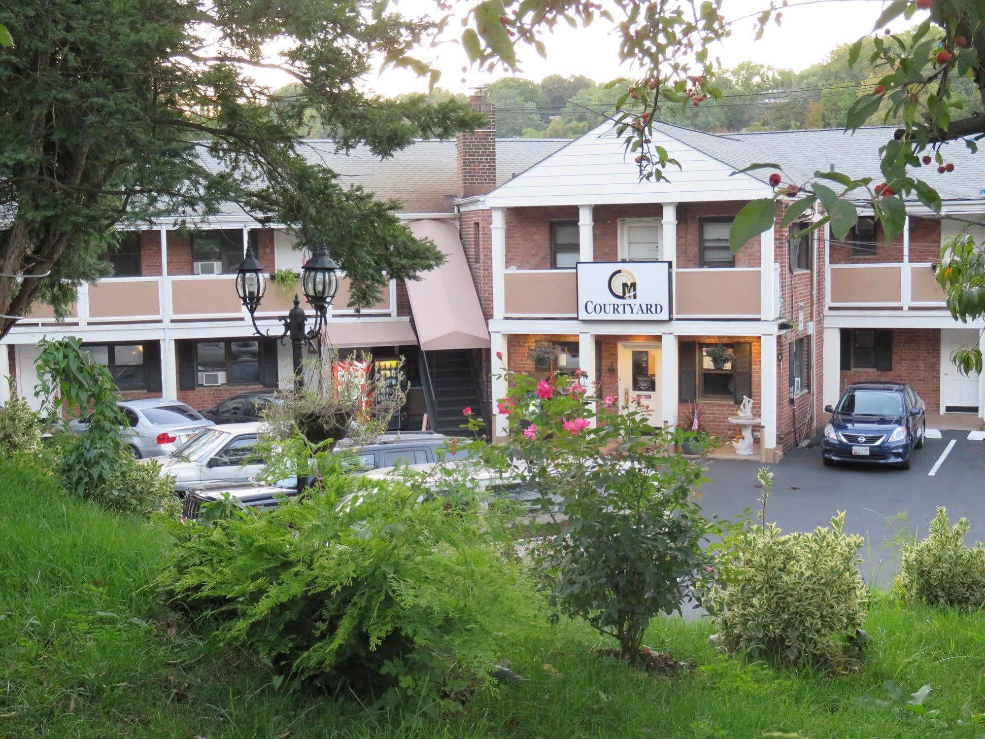 Central Motel Courtyard White Plains Eksteriør bilde